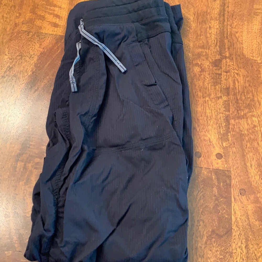 Ivivva Black Live To Move Pants Size 8